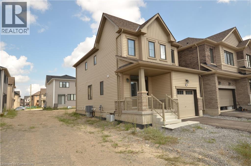 10 Heritage Way, Thorold, Ontario  L2V 0N9 - Photo 2 - 40760449