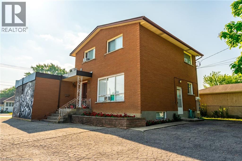 505 Geneva Street, St. Catharines, Ontario  L2N 2H4 - Photo 2 - 40758982