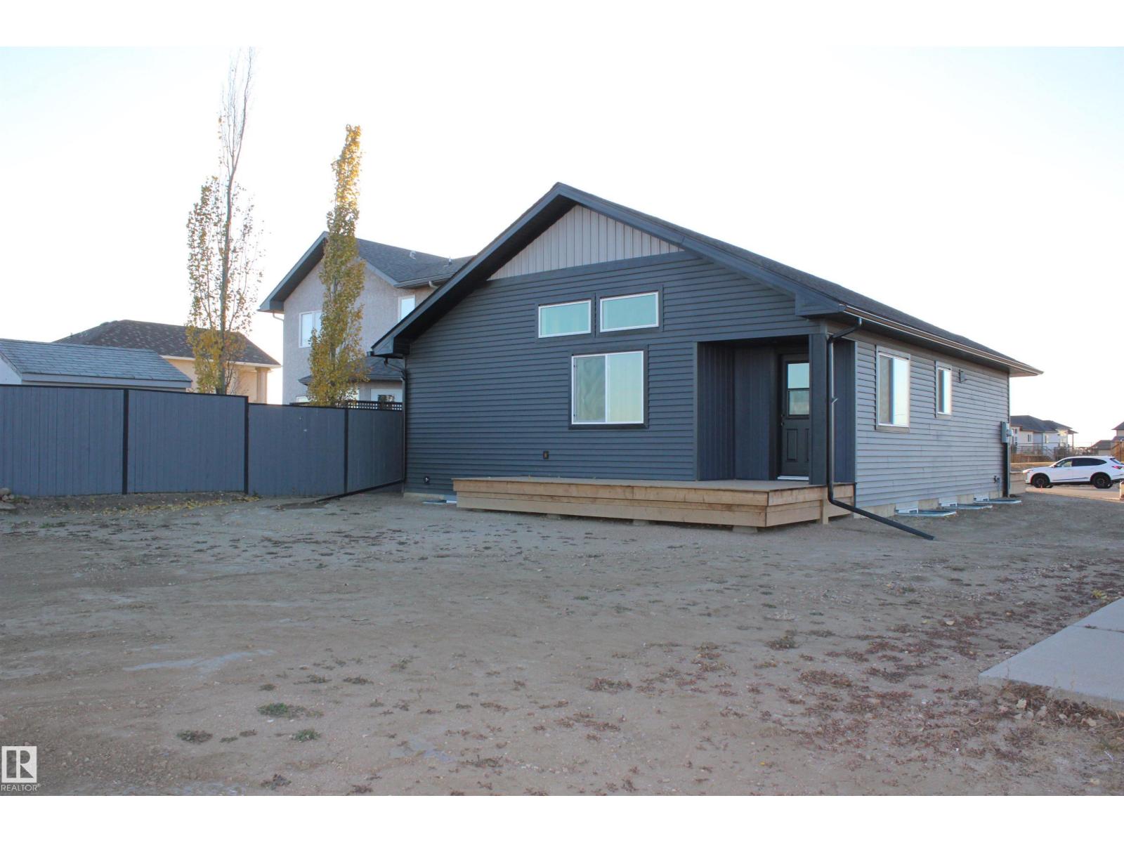 1 Whitetail Wy, Mundare, Alberta  T0B 3H0 - Photo 3 - E4453121