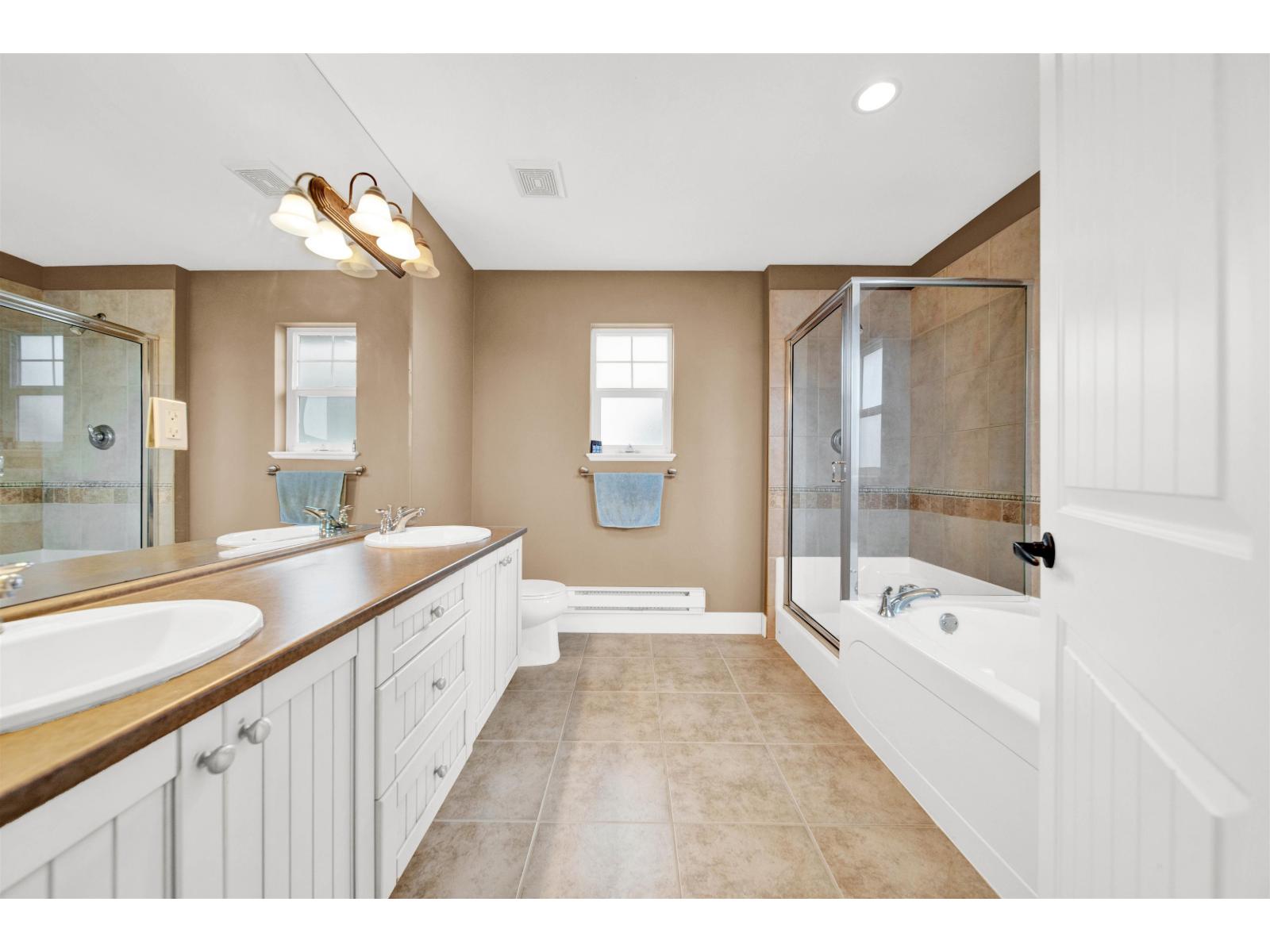 15072 61b Avenue, Surrey, British Columbia  V3S 5L7 - Photo 15 - R3035402