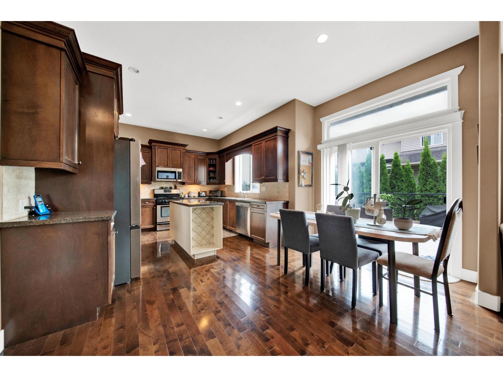 15072 61b Avenue, Surrey, British Columbia  V3S 5L7 - Photo 10 - R3035402