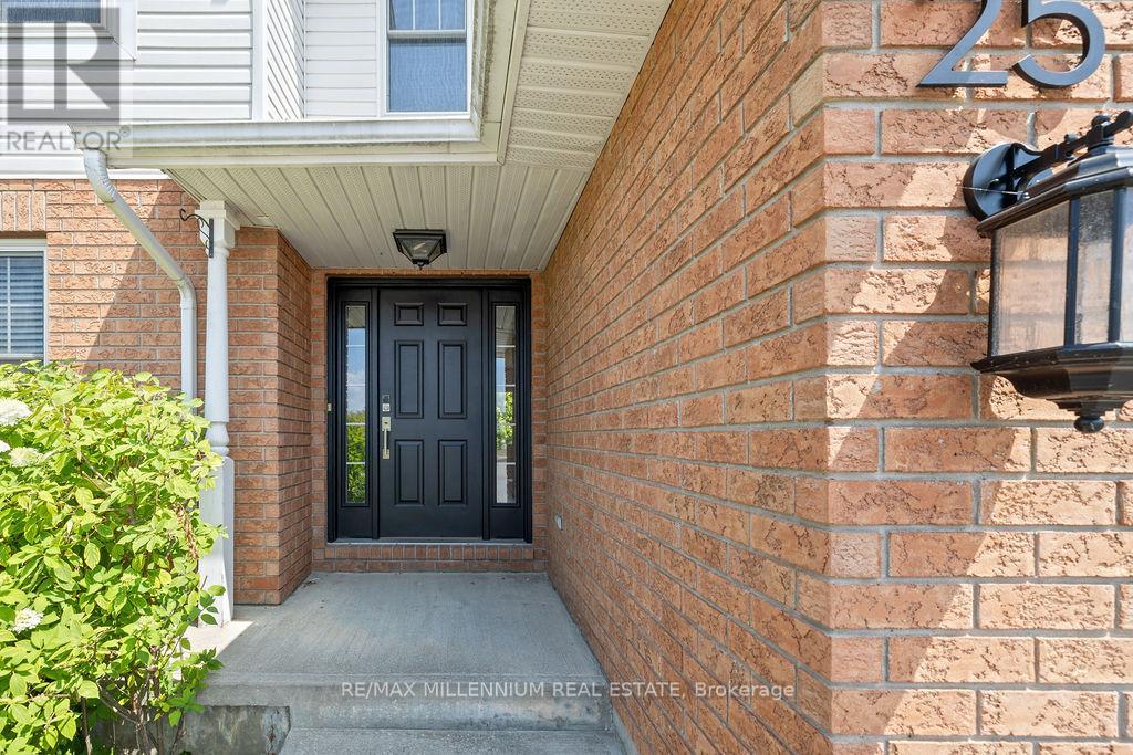 Property at 25 RIVER RUN image 3