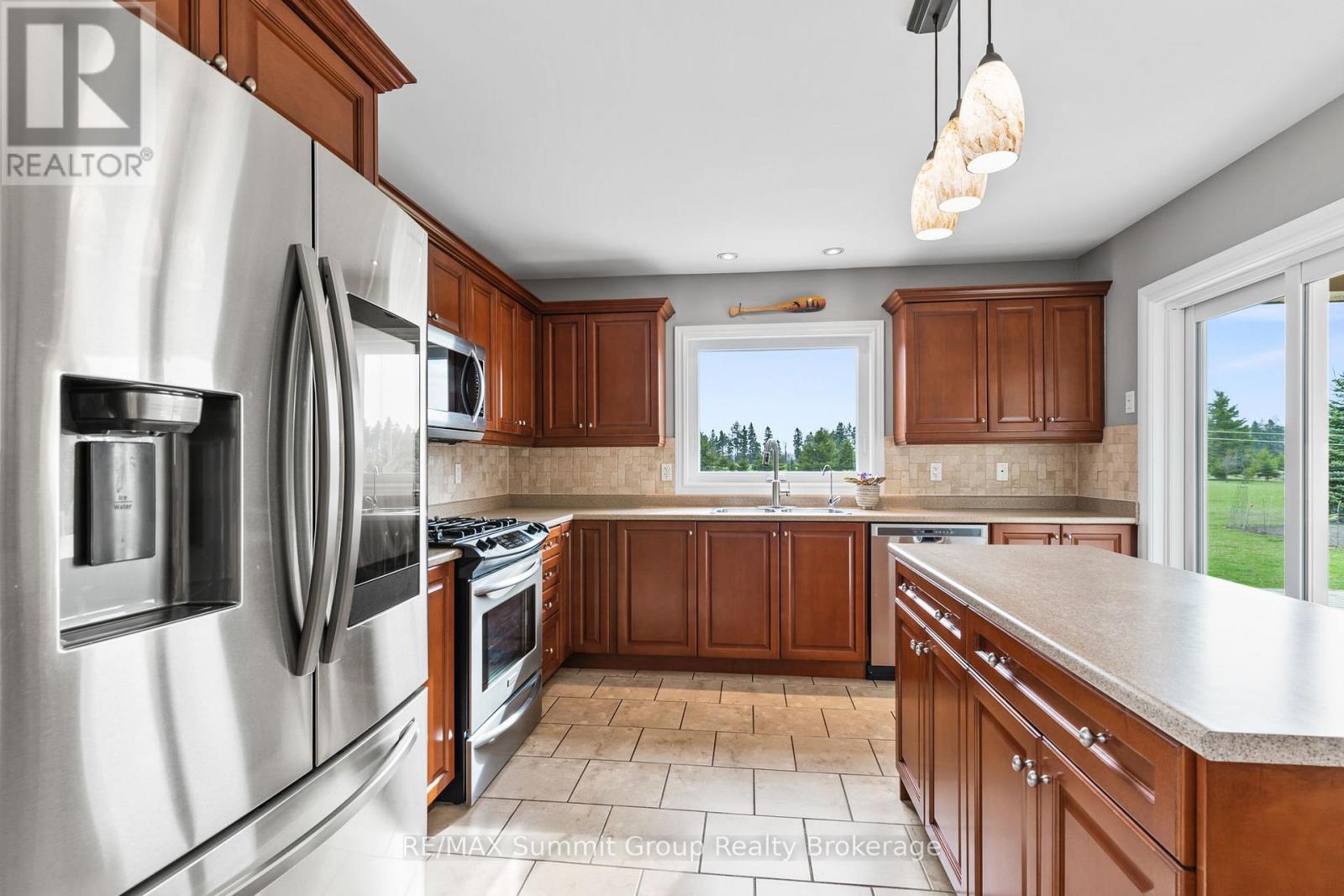 15 Mount Haven Crescent, East Luther Grand Valley, Ontario  L9W 5S6 - Photo 13 - X12346668