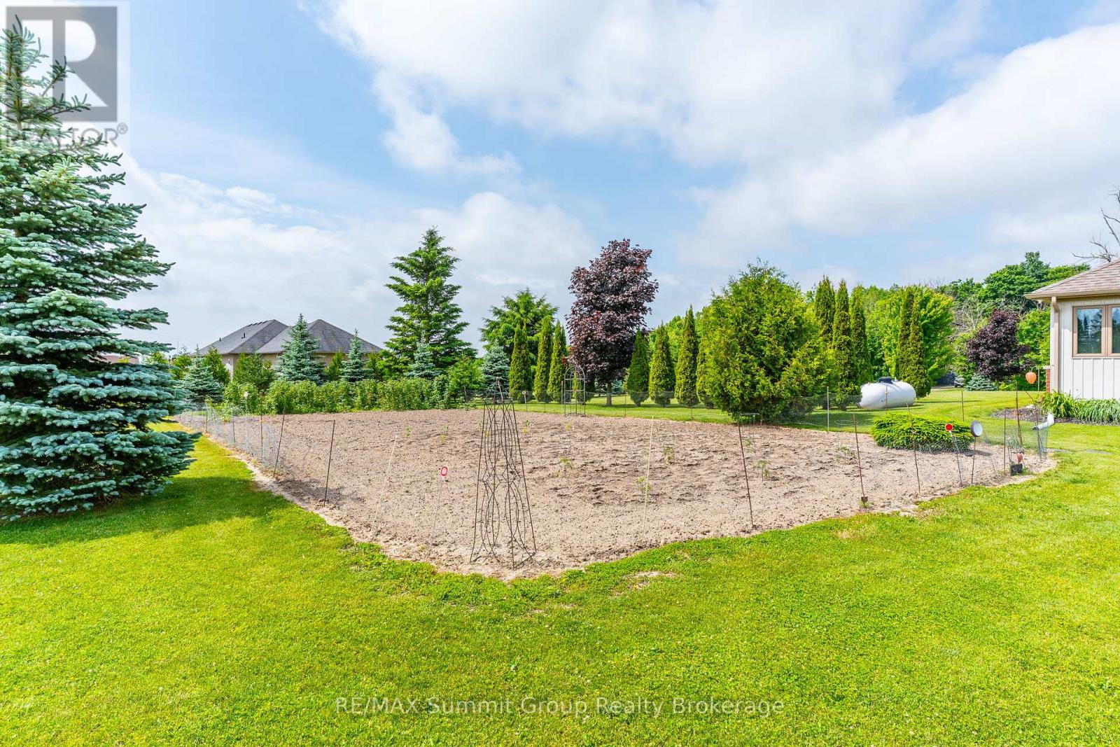15 Mount Haven Crescent, East Luther Grand Valley, Ontario  L9W 5S6 - Photo 40 - X12346668