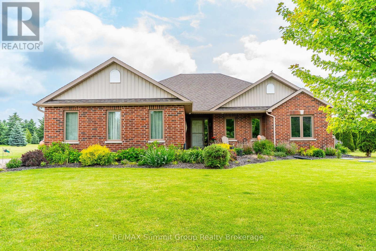 15 Mount Haven Crescent, East Luther Grand Valley, Ontario  L9W 5S6 - Photo 44 - X12346668