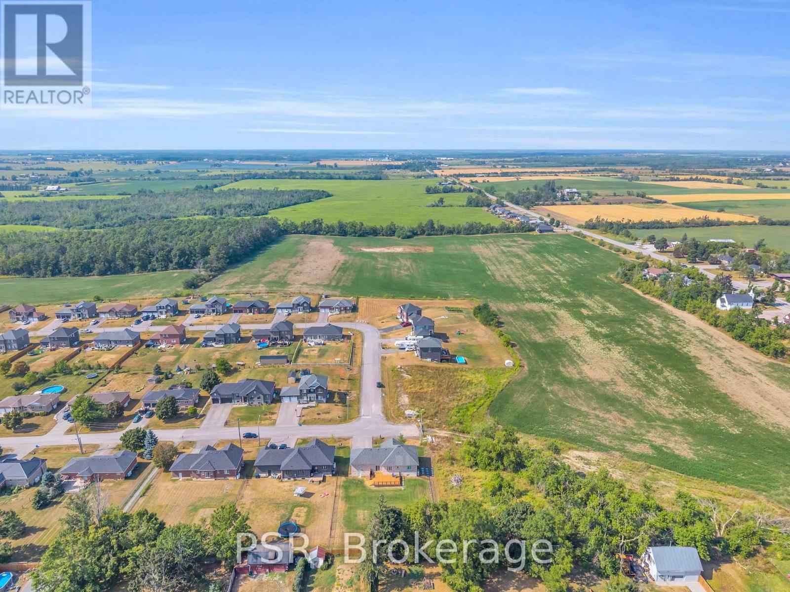 31 Mancini Drive, Kawartha Lakes, Ontario  K0M 2T0 - Photo 37 - X12346704