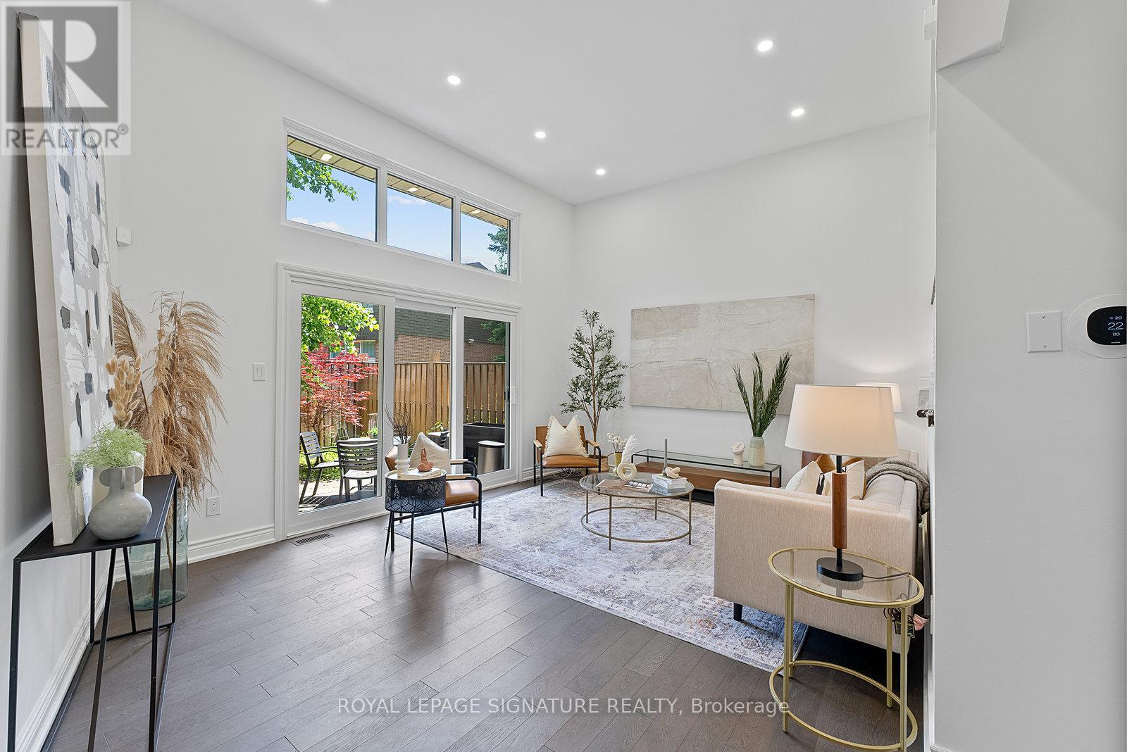Property at 70 JENNY WRENWAY image 3