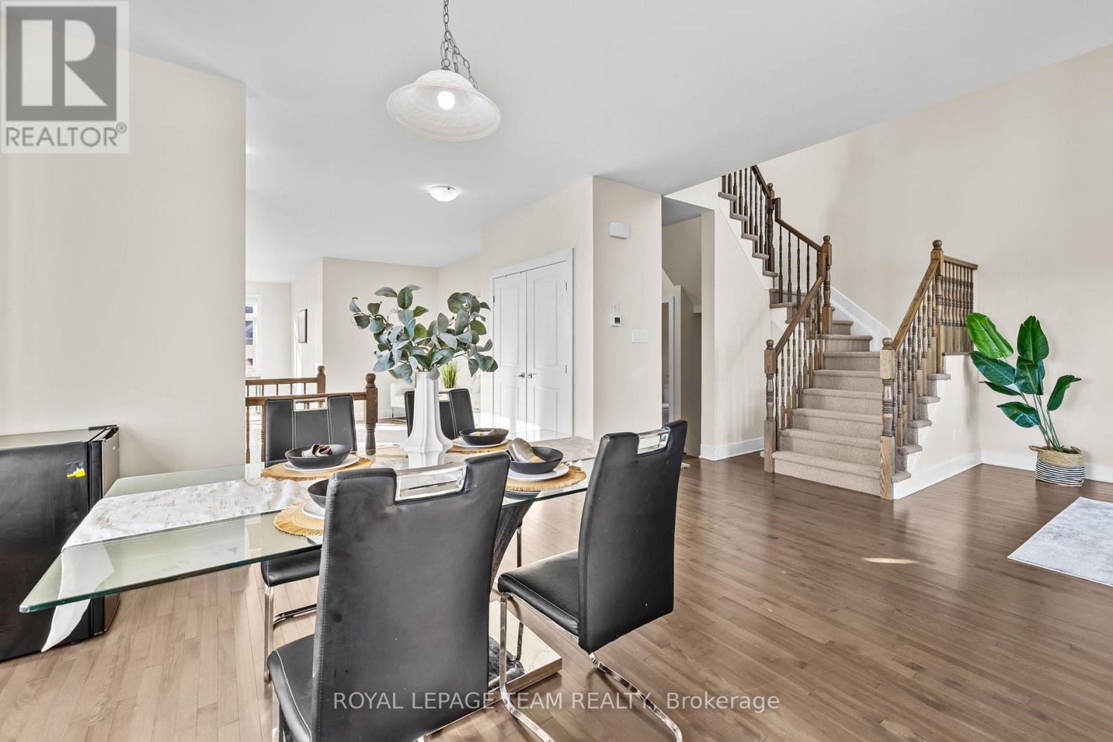 36 Hurdis Way, Carleton Place, Ontario  K7C 0L3 - Photo 13 - X12346715