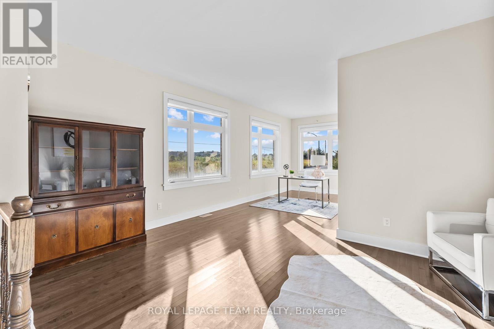 36 Hurdis Way, Carleton Place, Ontario  K7C 0L3 - Photo 14 - X12346715