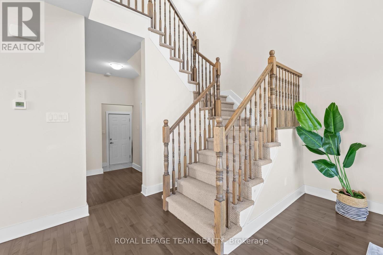 36 Hurdis Way, Carleton Place, Ontario  K7C 0L3 - Photo 20 - X12346715
