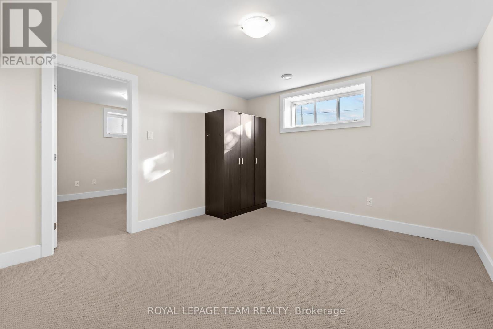36 Hurdis Way, Carleton Place, Ontario  K7C 0L3 - Photo 33 - X12346715