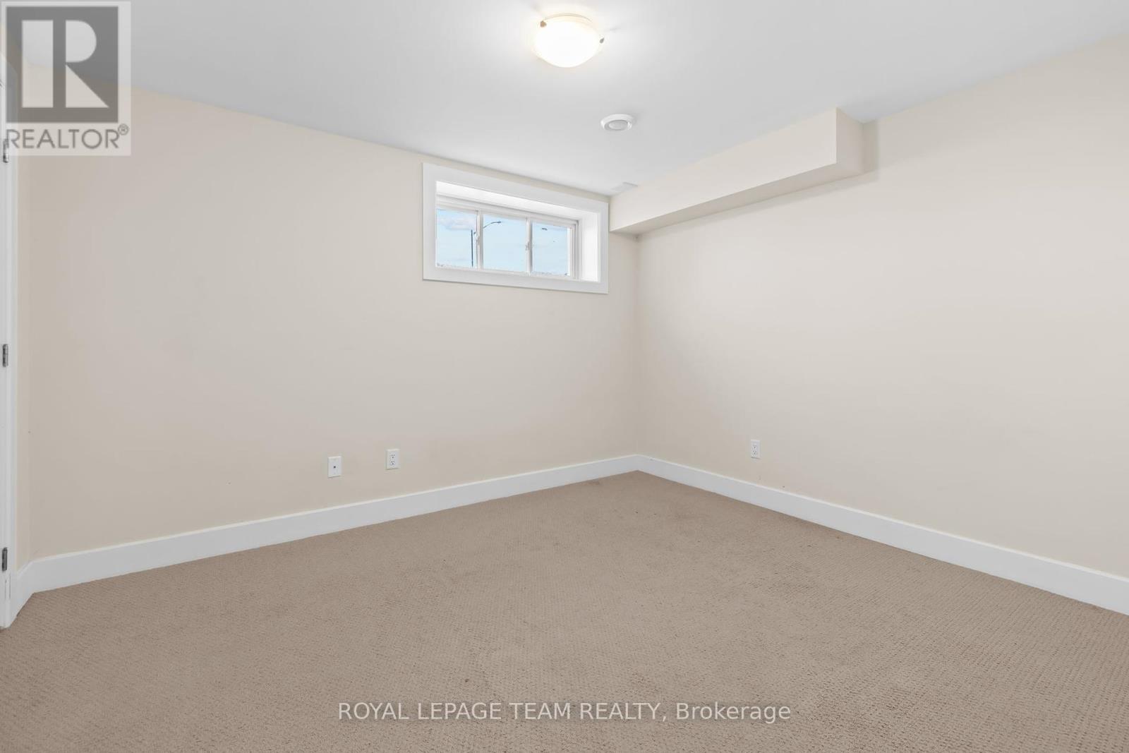 36 Hurdis Way, Carleton Place, Ontario  K7C 0L3 - Photo 34 - X12346715