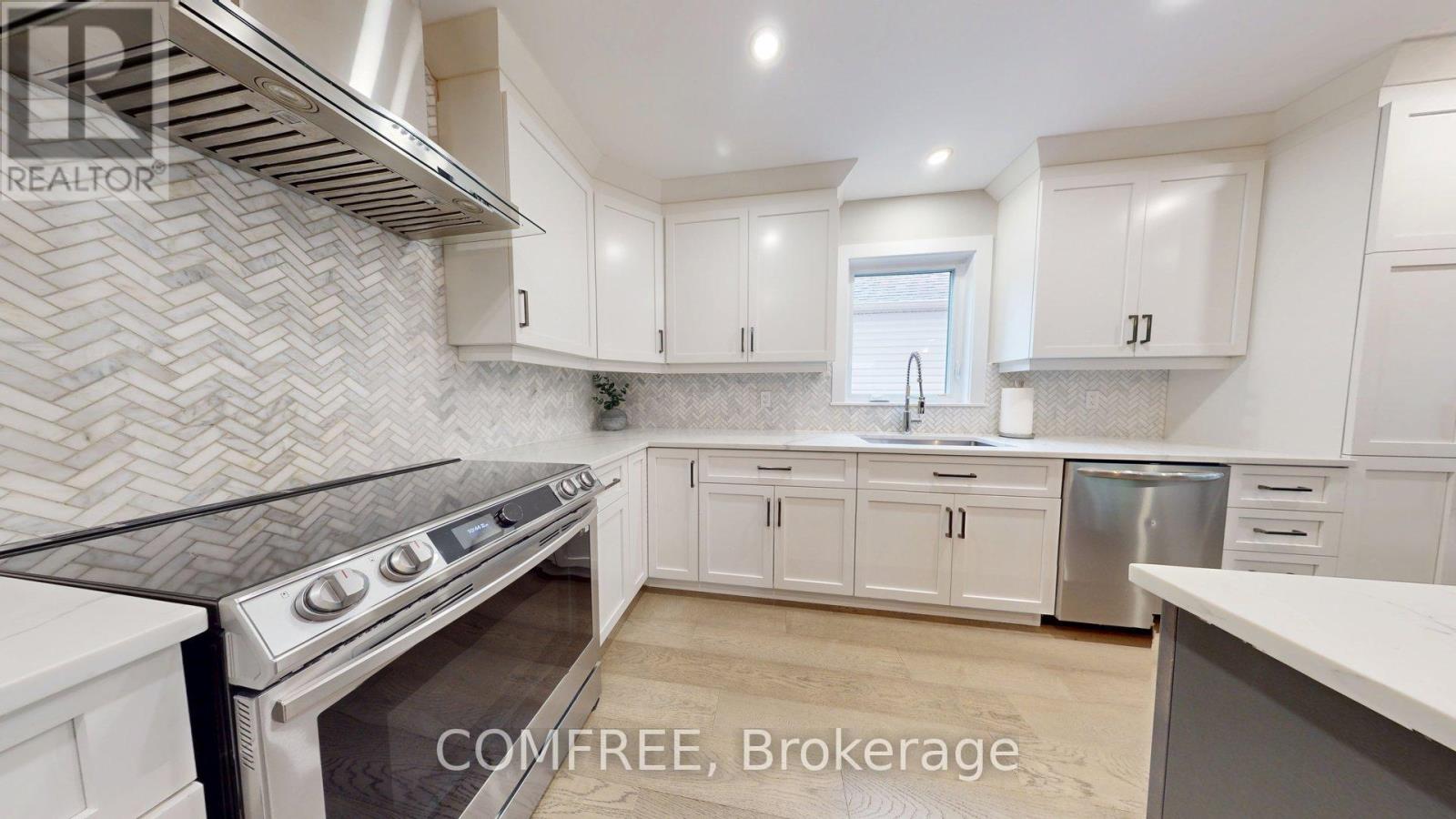 Property at 70 SIROCCO CRESCENT image 3
