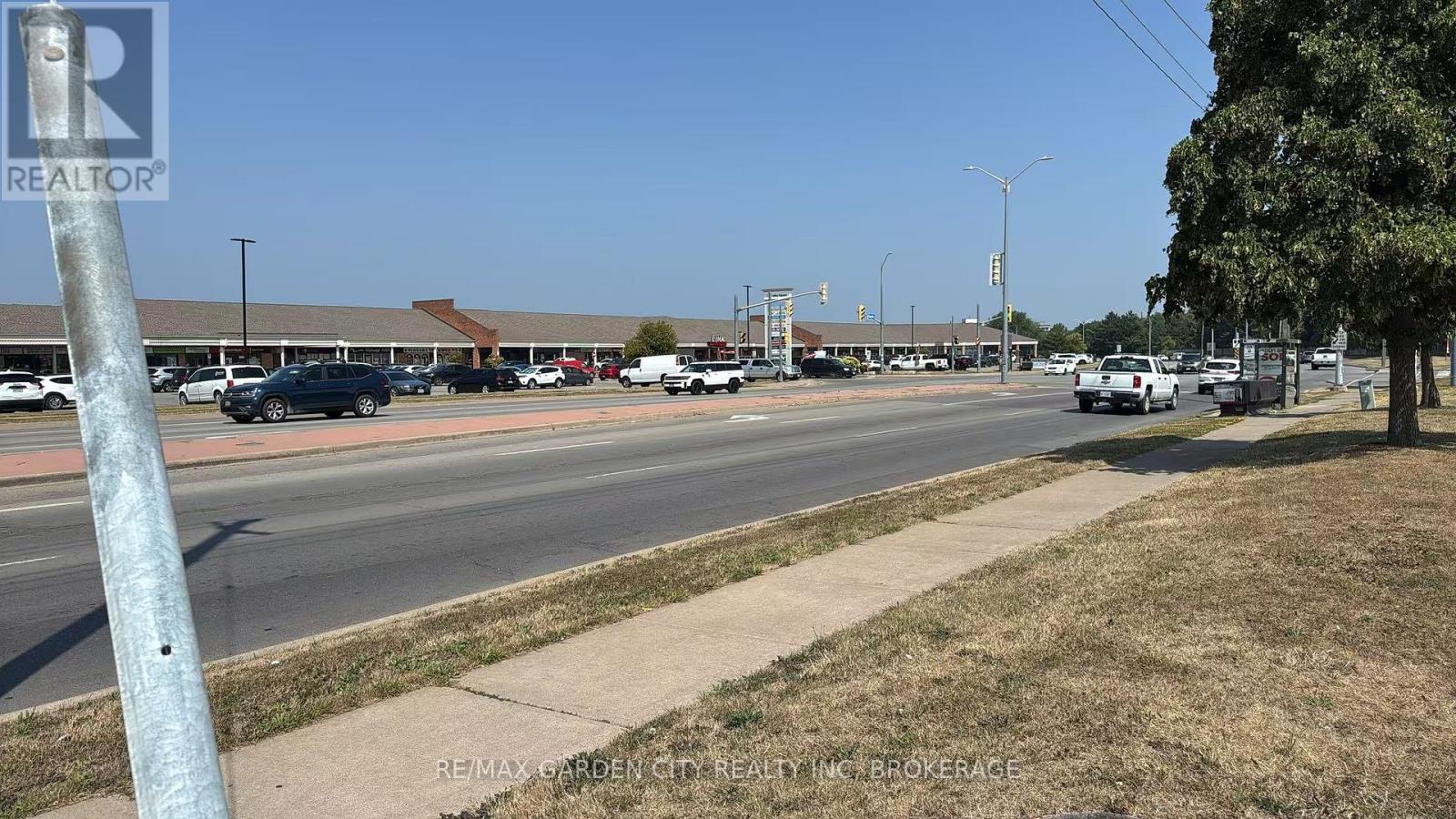 7 - 100 Fourth Avenue, St. Catharines, Ontario  L2S 3Z5 - Photo 22 - X12346725