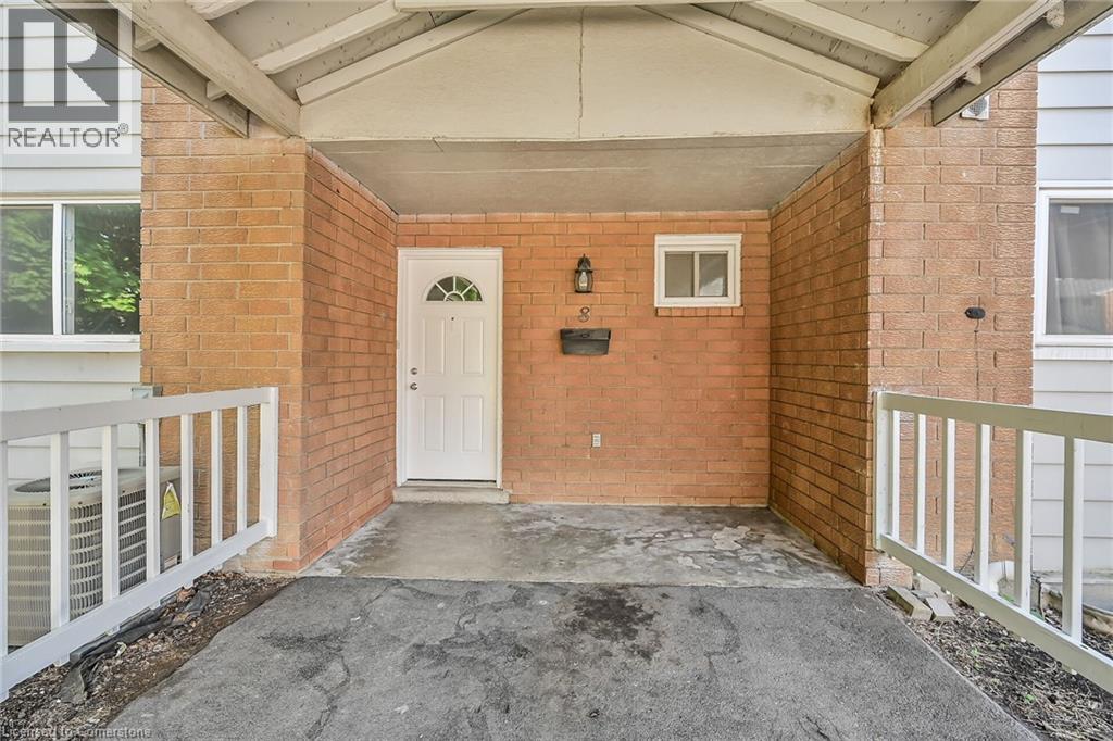 Property at 125 LIMERIDGE Road W Unit# 8 image 2