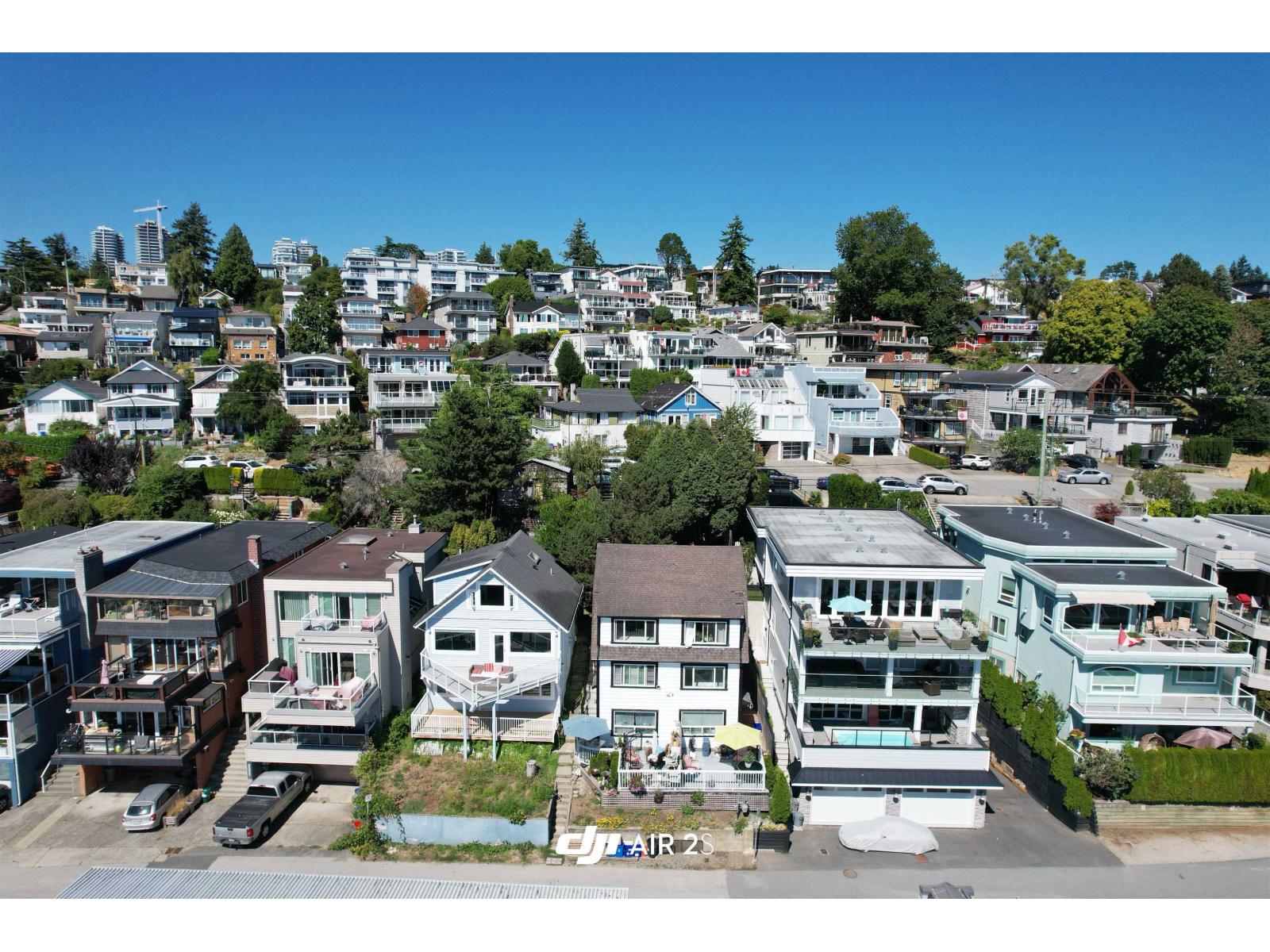 15156 Victoria Avenue, White Rock, British Columbia  V4B 1G3 - Photo 1 - R3035483
