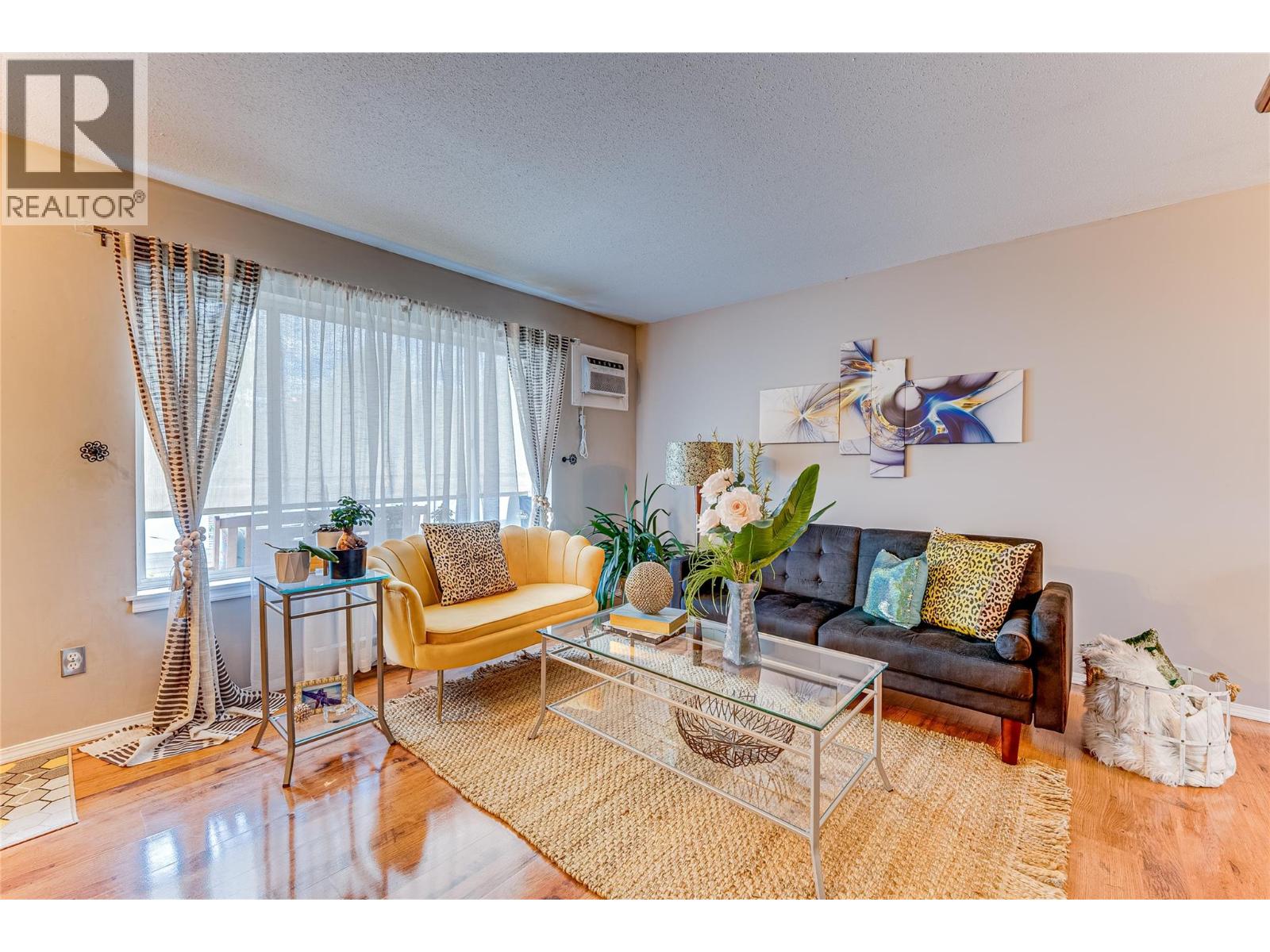 505 Browne Road Unit# 216 Lot# 33, coldstream, British Columbia