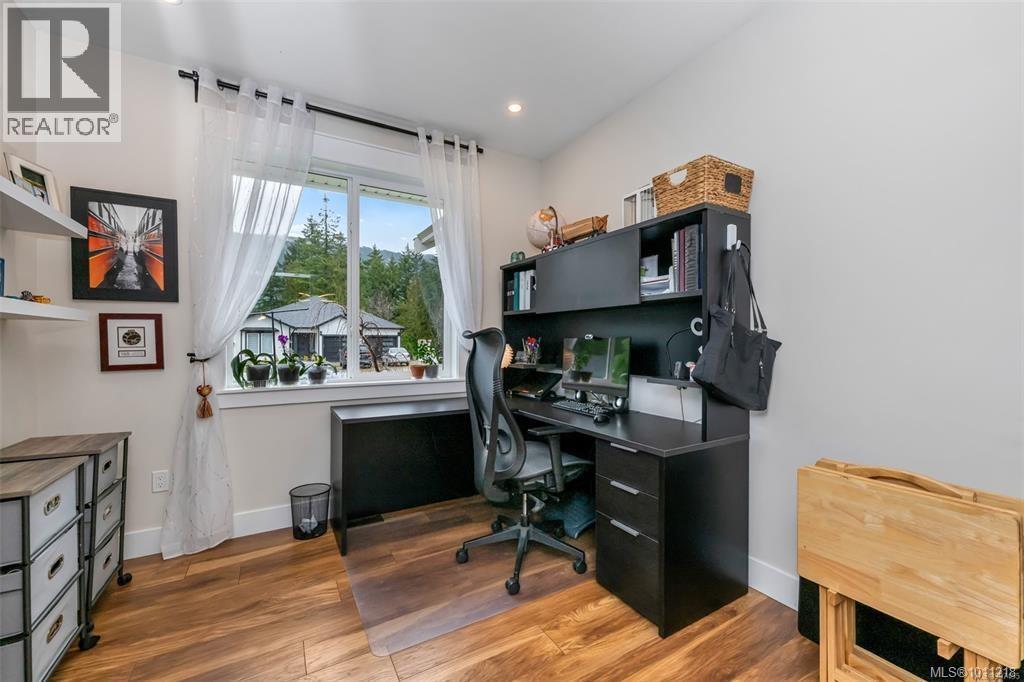168 Edgewood Dr, Lake Cowichan, British Columbia  V0R 2G0 - Photo 15 - 1011218