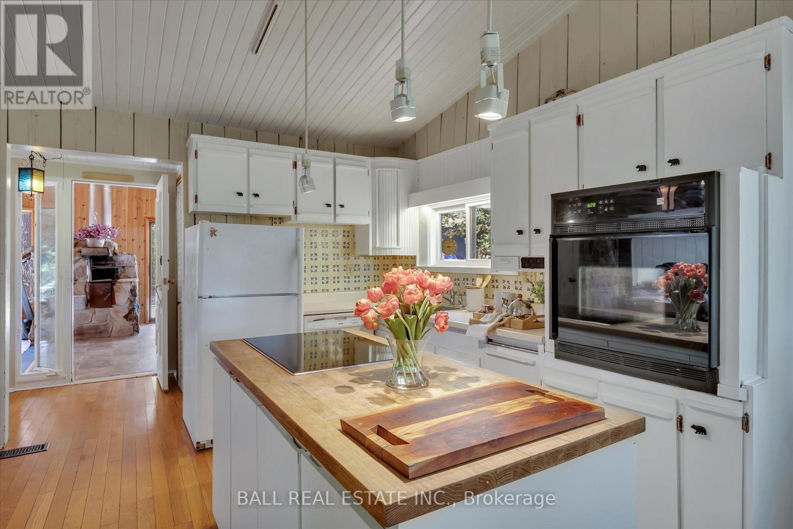 2476 County Rd 46, Havelock-Belmont-Methuen (Belmont-Methuen), Ontario  K0L 1Z0 - Photo 5 - X12346730