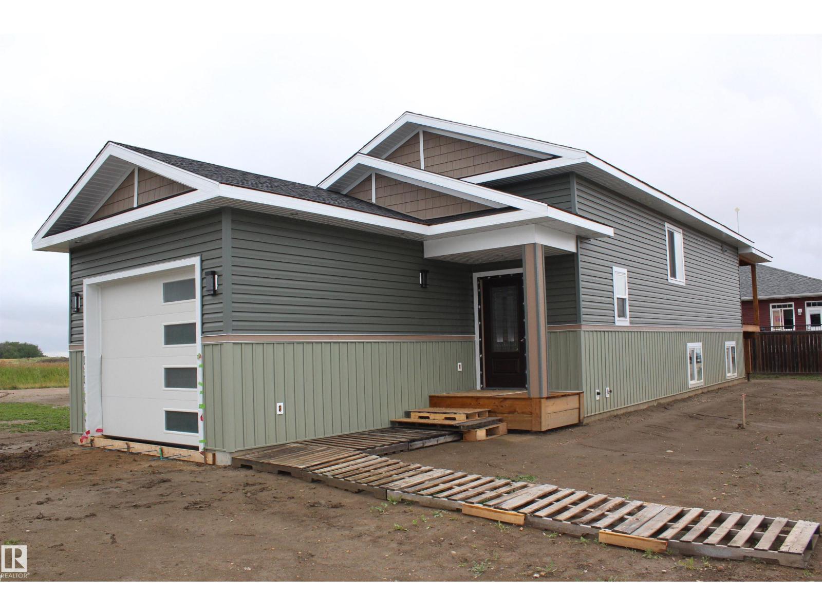 27 Whitetail WY, Mundare, Alberta