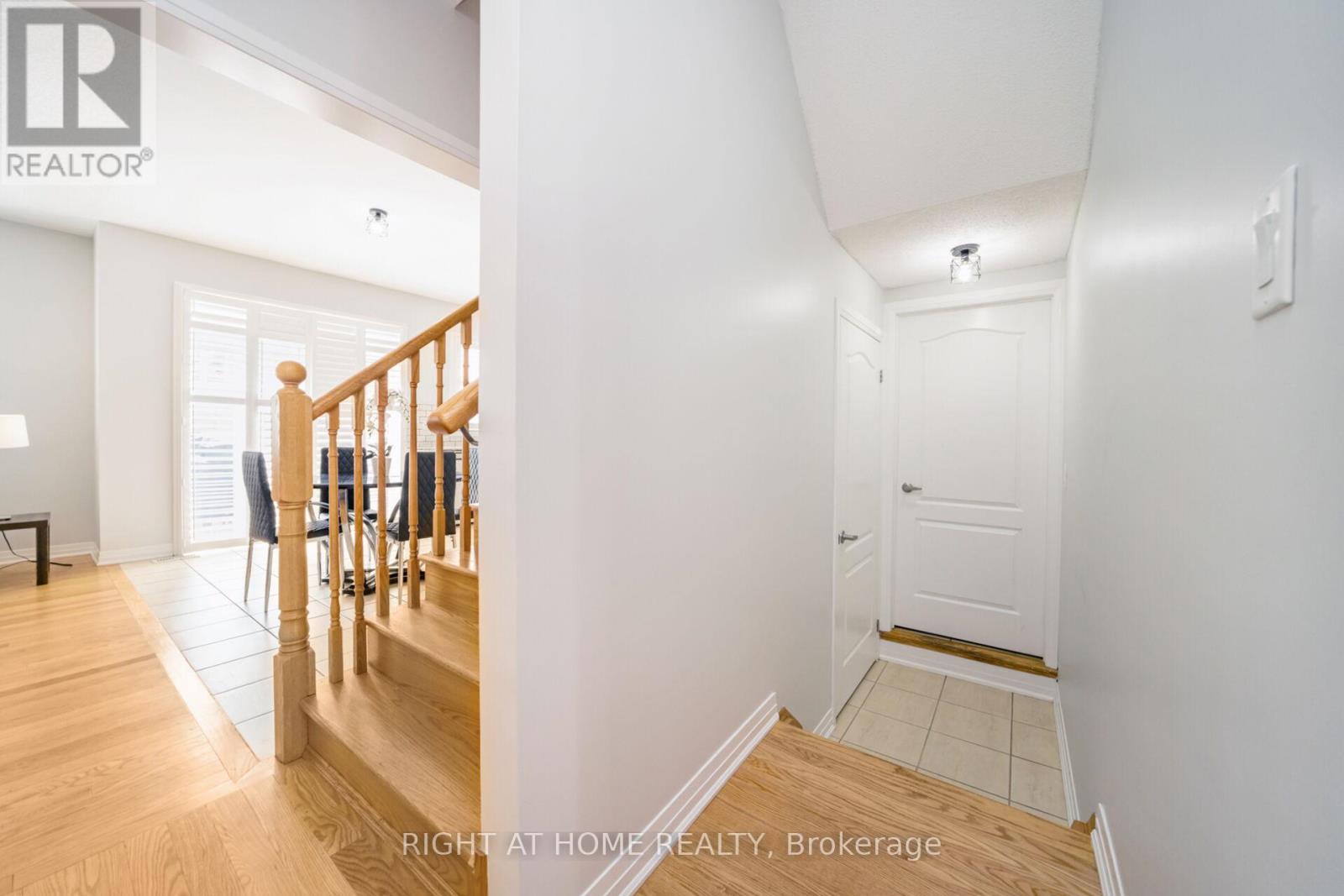 10 Porter Drive, Orangeville, Ontario  L9W 6Z4 - Photo 21 - W12346584