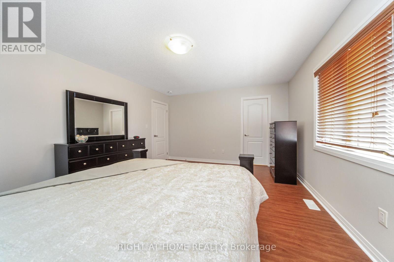 10 Porter Drive, Orangeville, Ontario  L9W 6Z4 - Photo 26 - W12346584