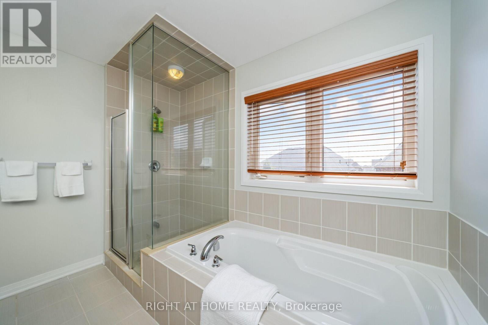 10 Porter Drive, Orangeville, Ontario  L9W 6Z4 - Photo 28 - W12346584