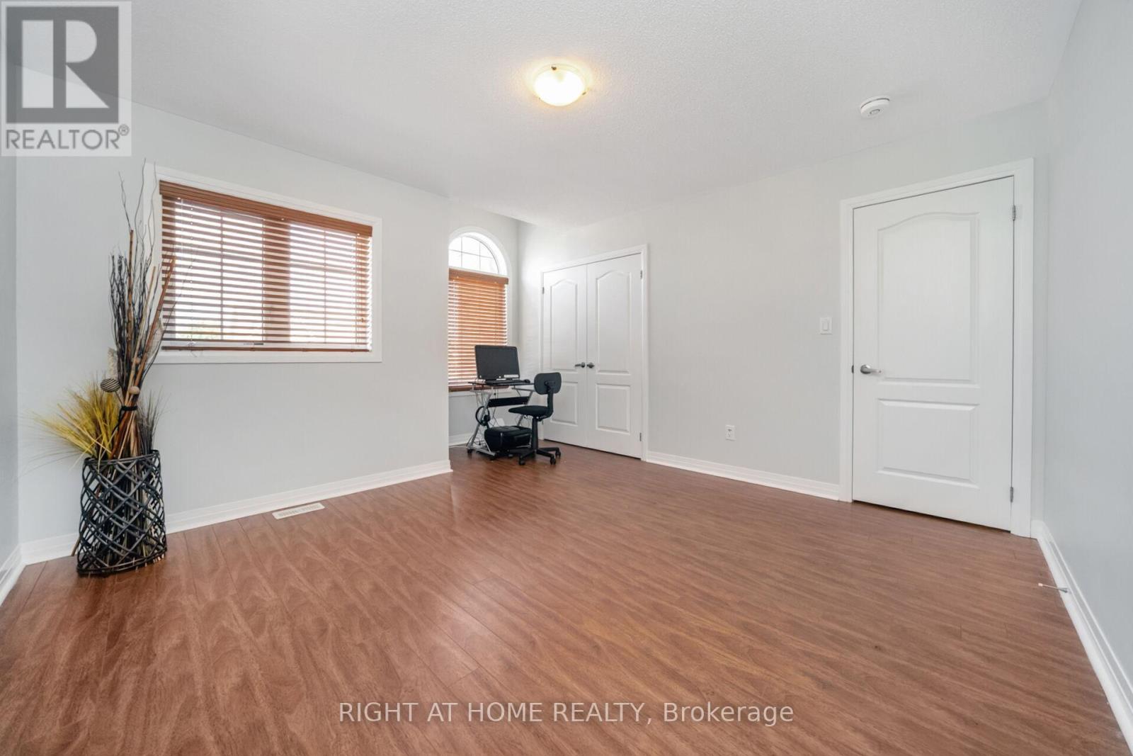 10 Porter Drive, Orangeville, Ontario  L9W 6Z4 - Photo 34 - W12346584