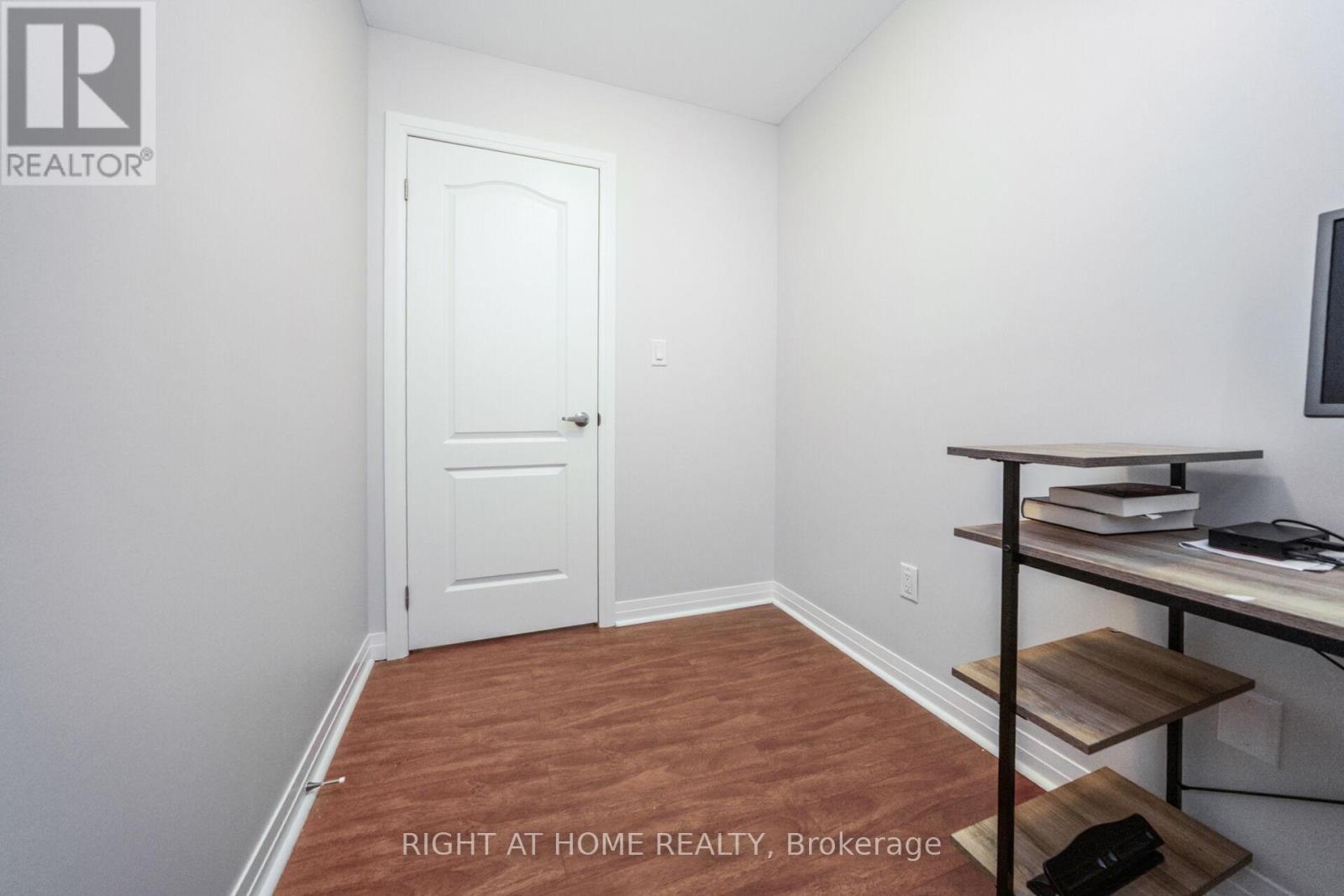 10 Porter Drive, Orangeville, Ontario  L9W 6Z4 - Photo 36 - W12346584