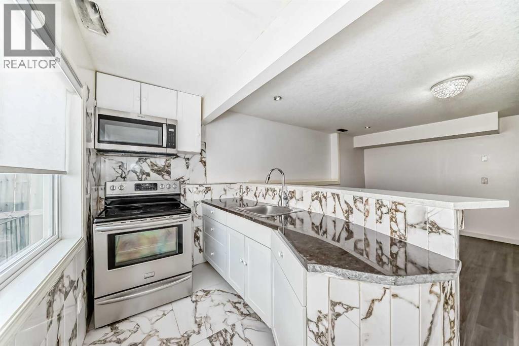 104 Panamount Terrace Nw, Calgary, Alberta  T3K 0H8 - Photo 35 - A2234306