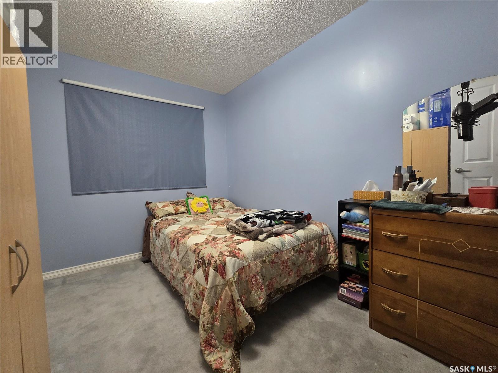 771 Brimacombe Drive, Weyburn, Saskatchewan  S4H 2P7 - Photo 16 - SK015747