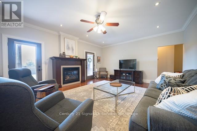23 College Avenue, Norfolk, Ontario  N0E 1M0 - Photo 18 - X12346576
