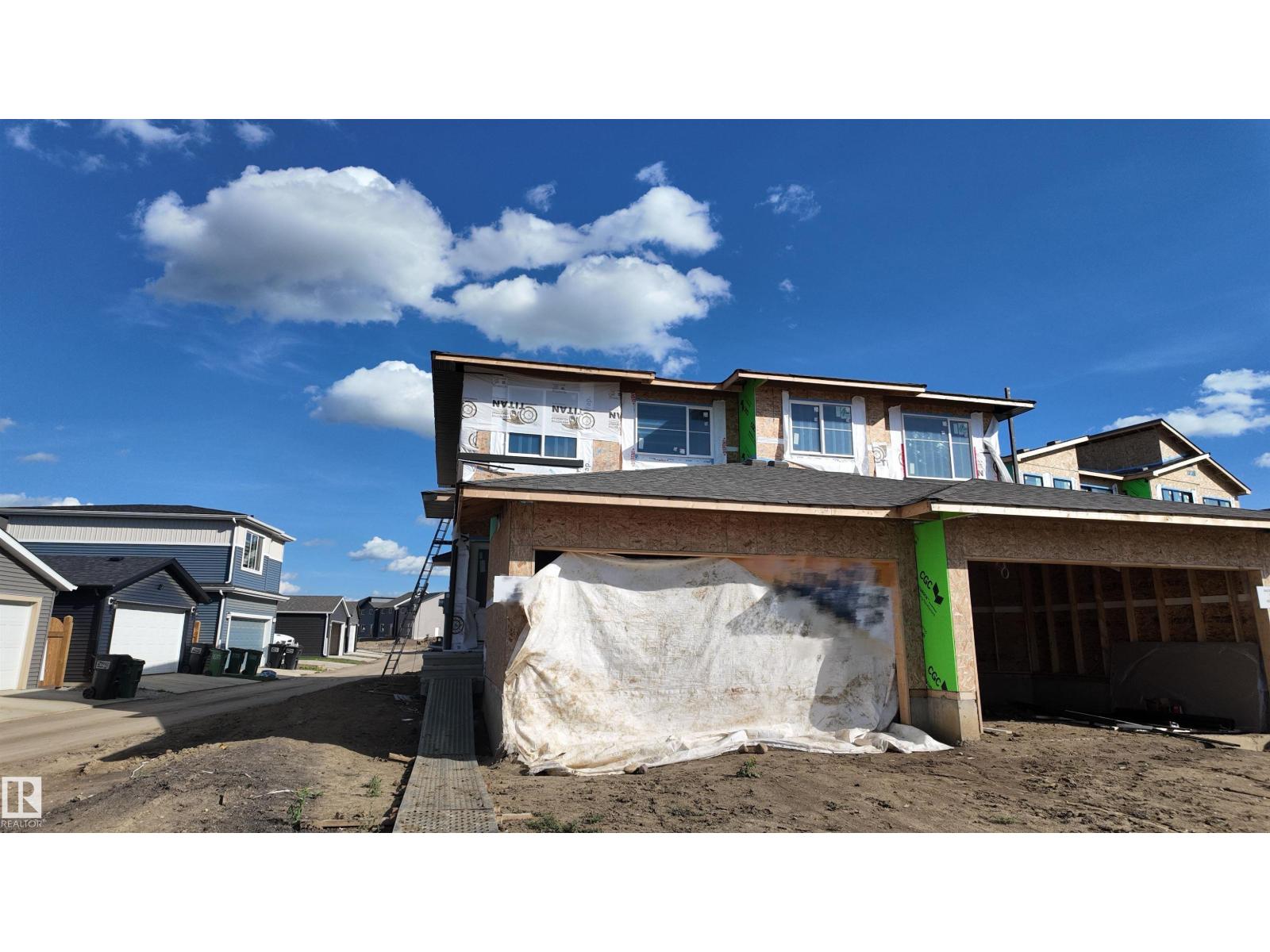 5621 Hawthorn WY SW, Edmonton, Alberta