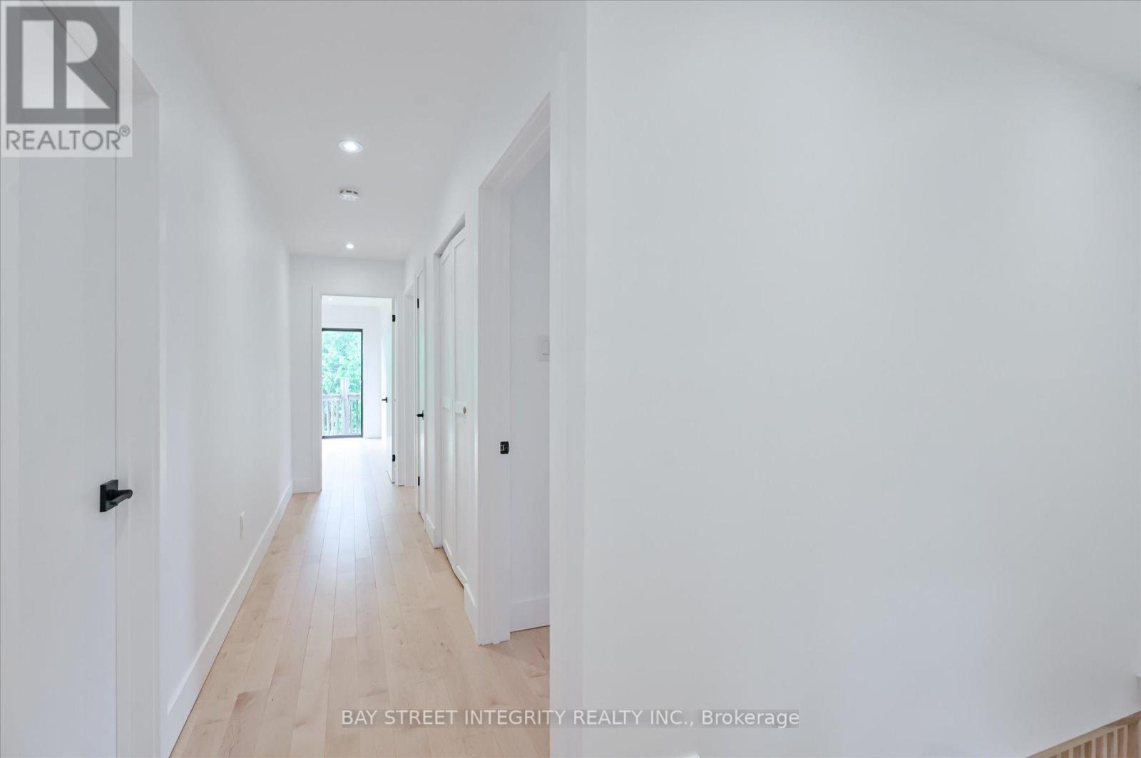 197 Garden Avenue, Richmond Hill, Ontario  L4C 6L8 - Photo 19 - N12346519