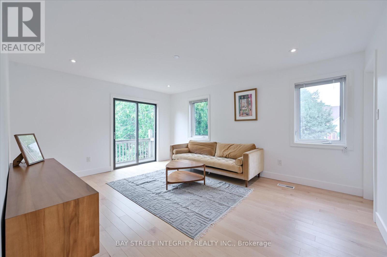 197 Garden Avenue, Richmond Hill, Ontario  L4C 6L8 - Photo 26 - N12346519