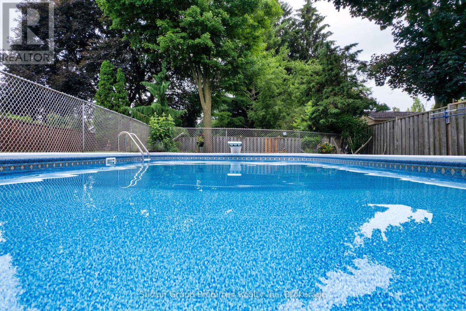 527 Fair Street, Woodstock, Ontario  N4S 5T9 - Photo 7 - X12256047