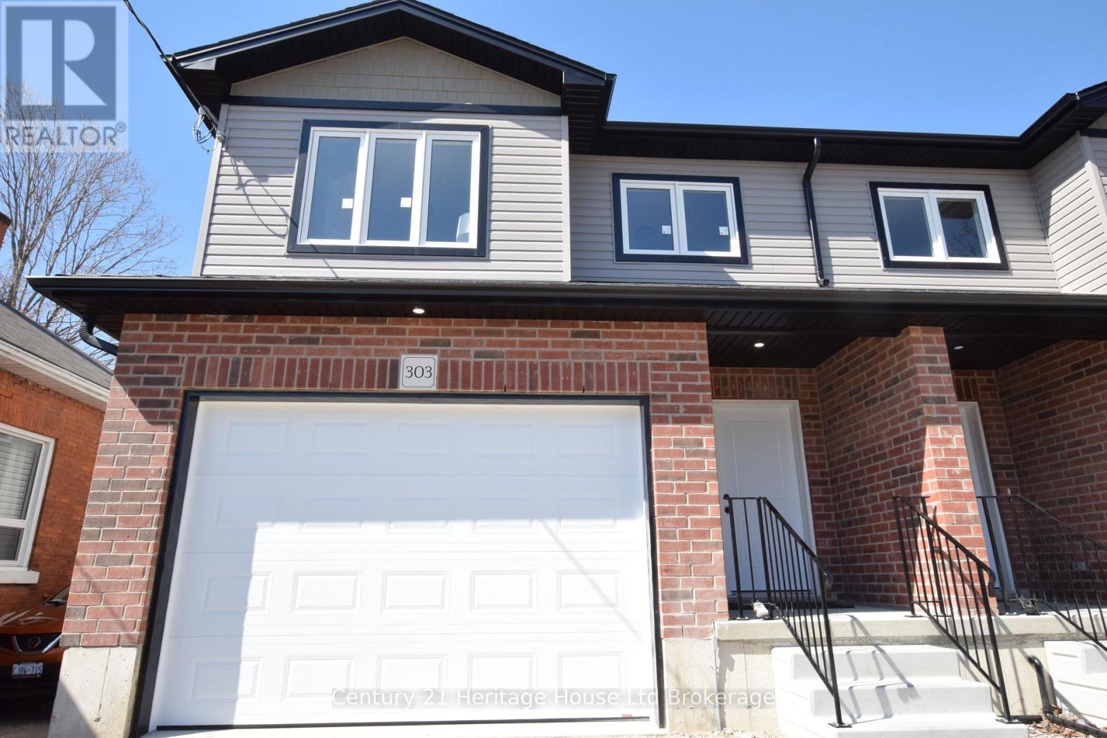 303 Simcoe Street, Woodstock, Ontario  N4S 1J1 - Photo 1 - X12346850