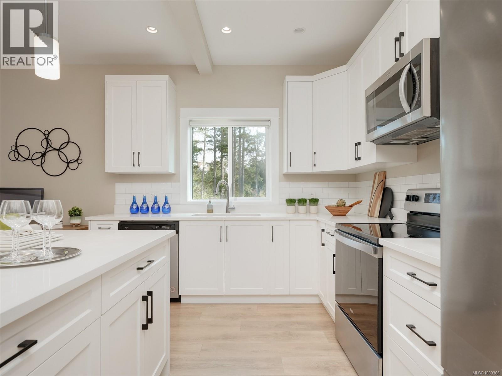 Property at 936 Blakeon Pl image 5