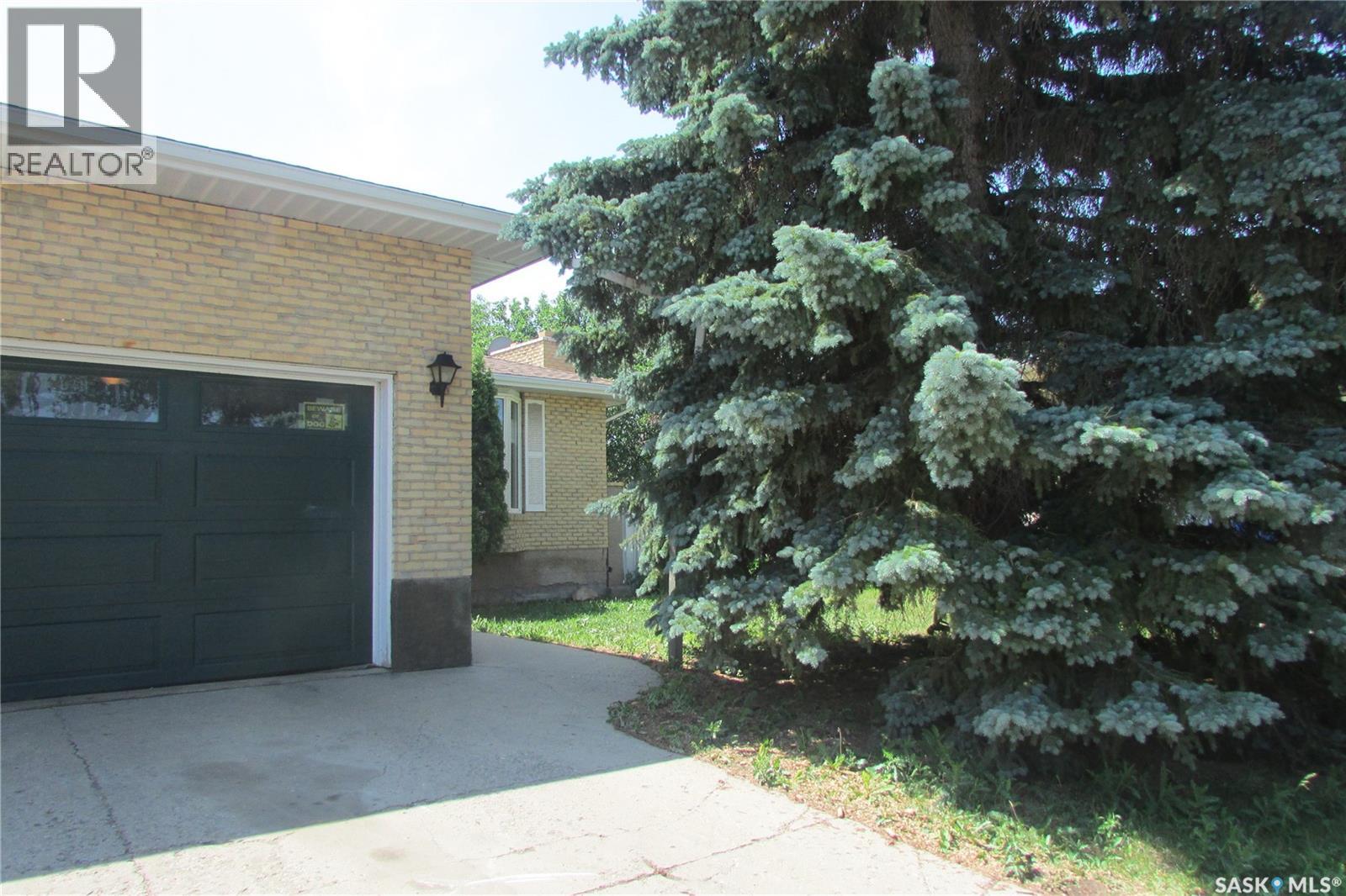 286 Froom Crescent, Regina, Saskatchewan  S4N 1B7 - Photo 3 - SK010975