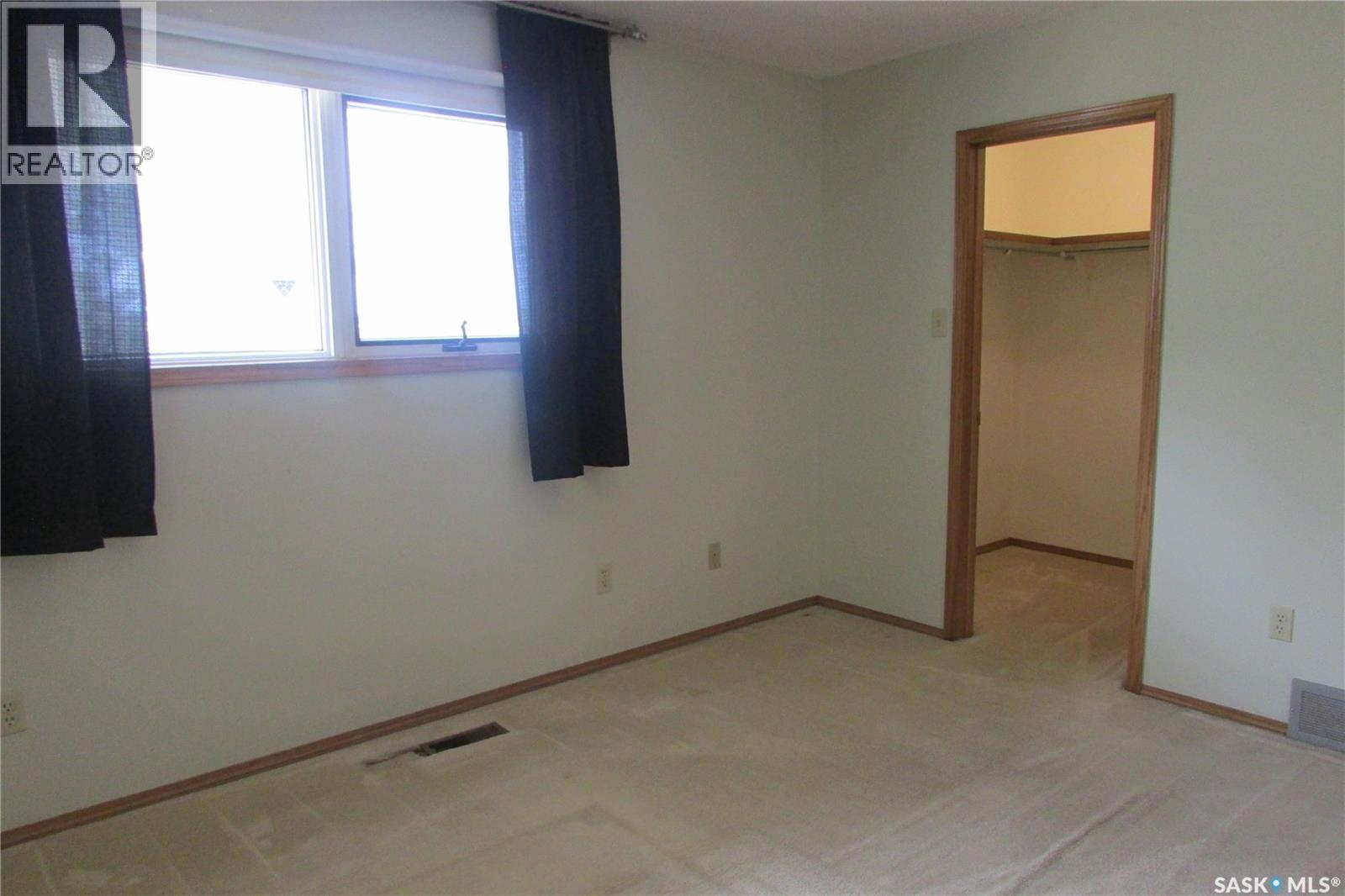 286 Froom Crescent, Regina, Saskatchewan  S4N 1B7 - Photo 18 - SK010975