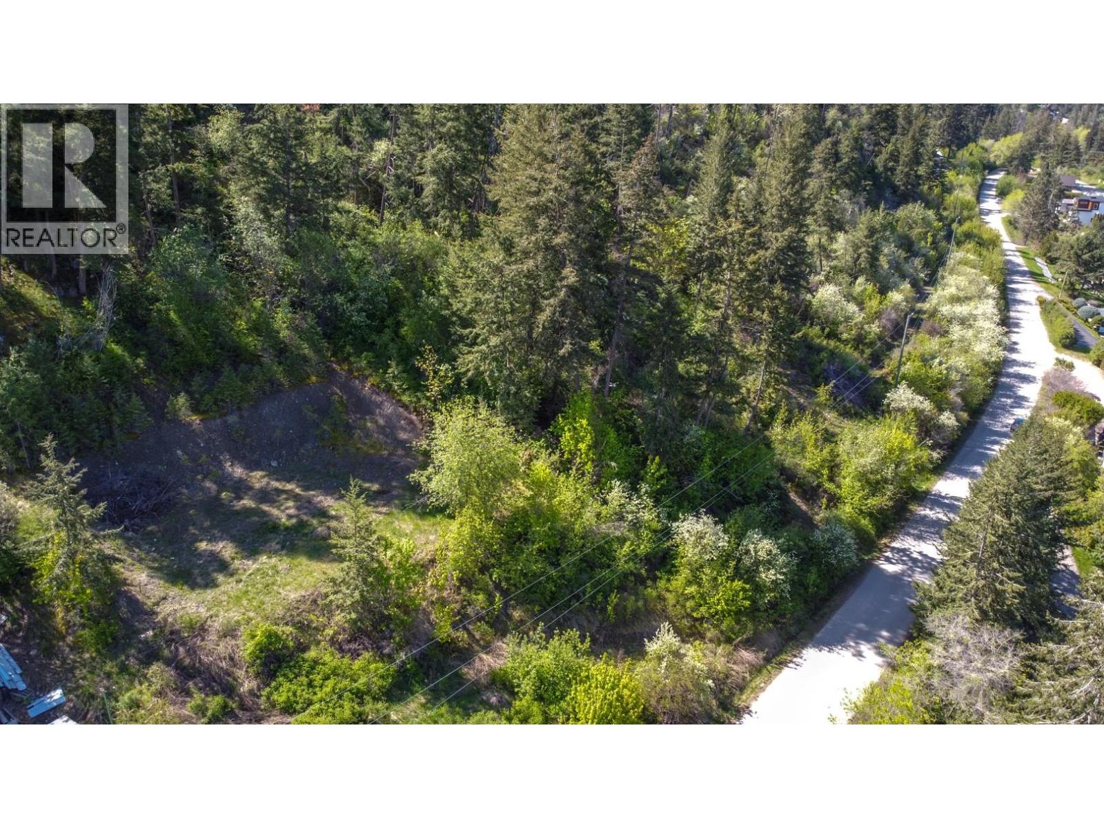 8860 Eastside Road, Vernon, British Columbia  V1H 1J9 - Photo 7 - 10359405