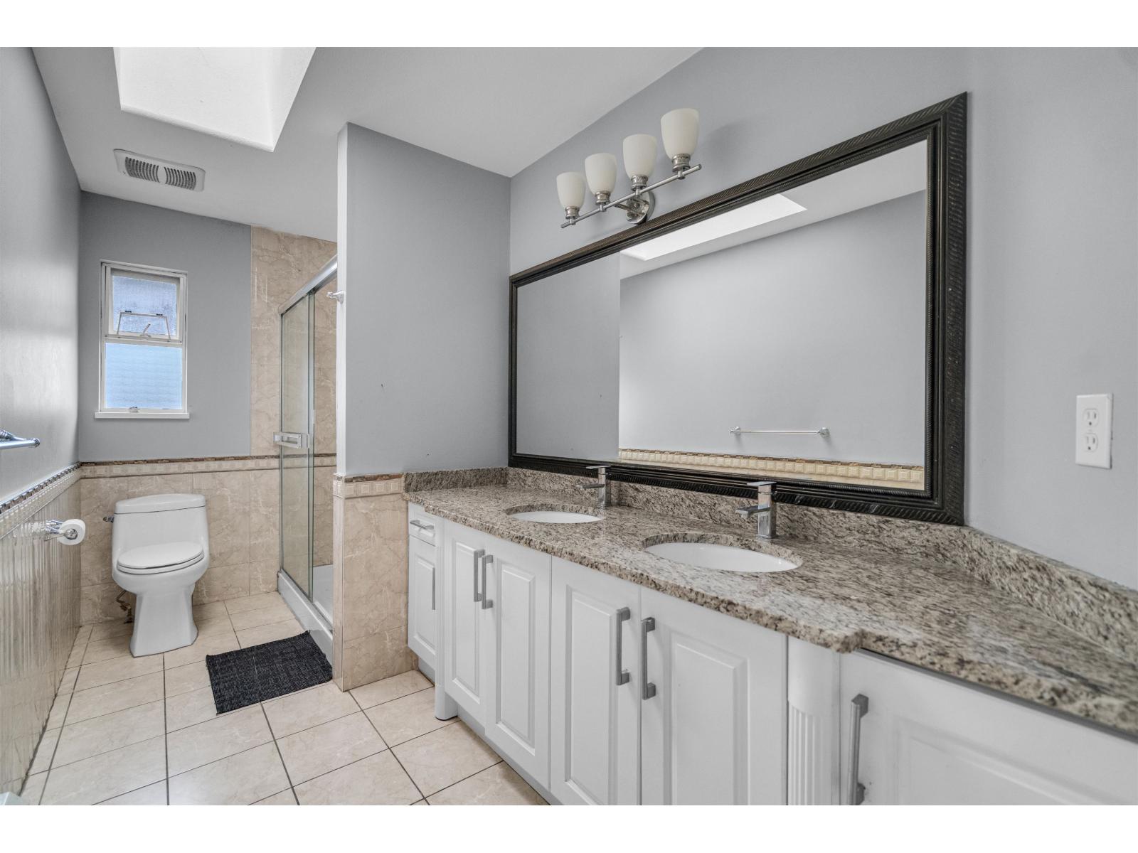 12526 75a Avenue, Surrey, British Columbia  V3W 0M3 - Photo 9 - R3037097