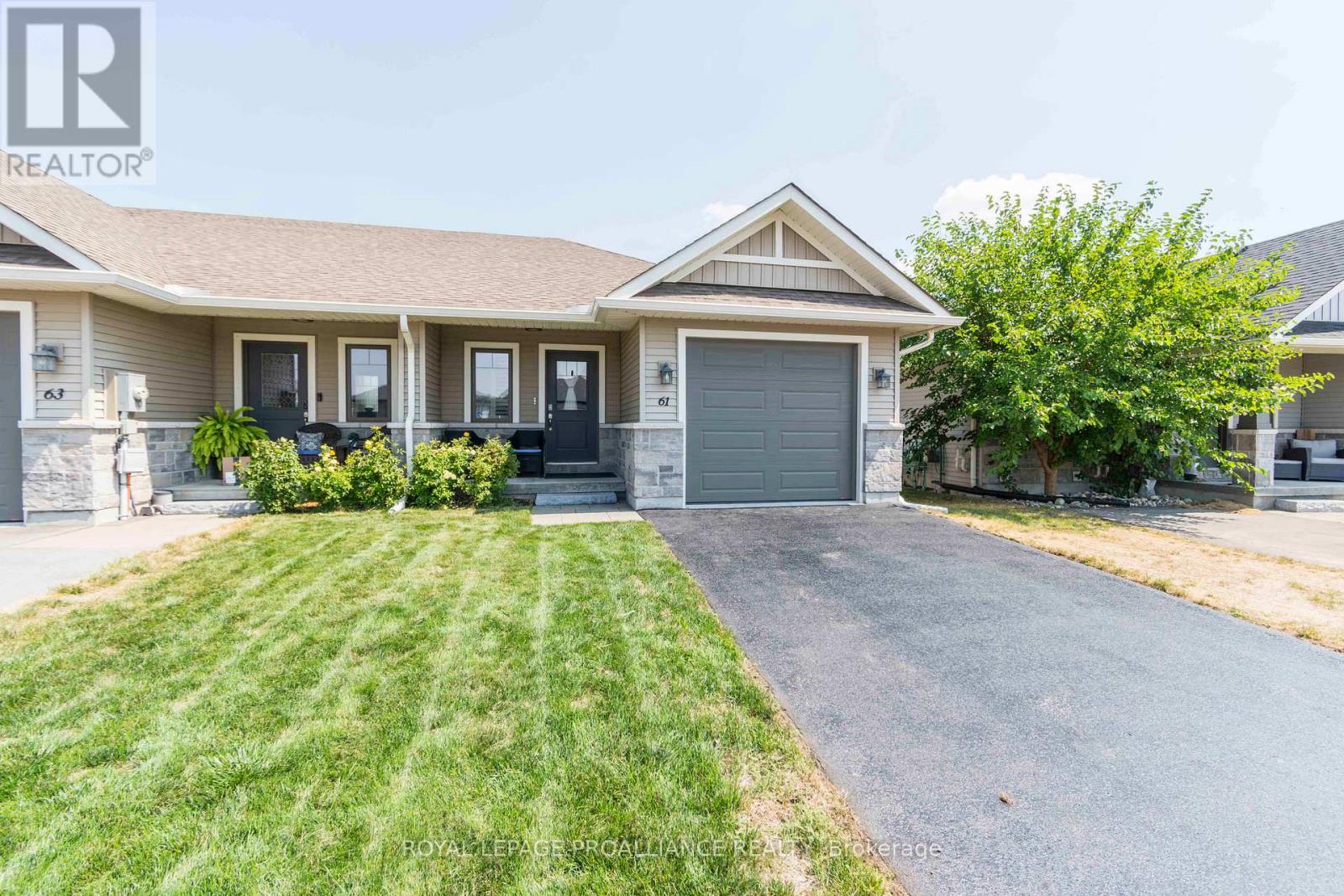 Property at 61 DEACON PLACE image 2