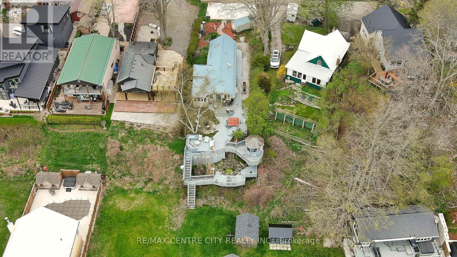 490 Lower Spring Street, Central Elgin, Ontario  N5L 1G6 - Photo 32 - X12346826