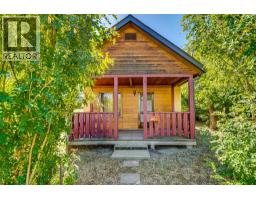 3400A 16 Avenue, vernon, British Columbia