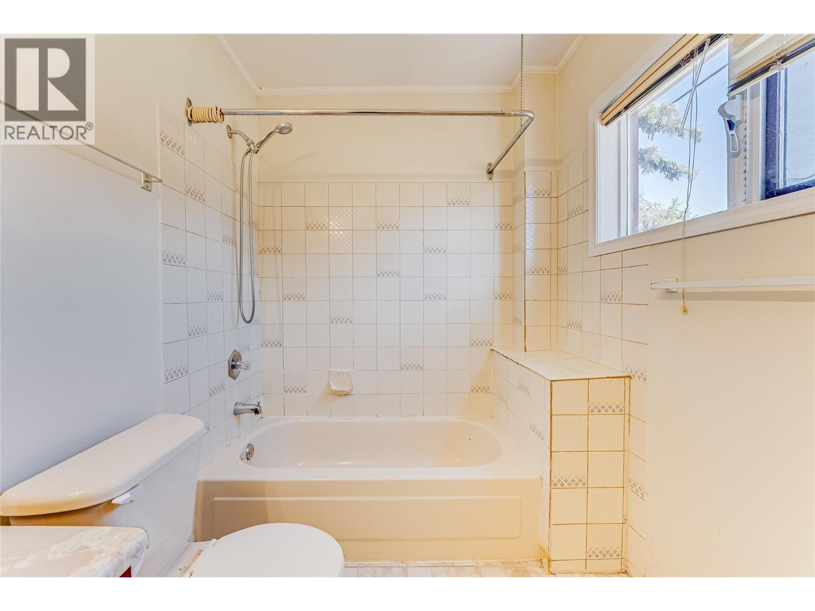 3400a 16 Avenue, Vernon, British Columbia  V1T 1A8 - Photo 18 - 10358853