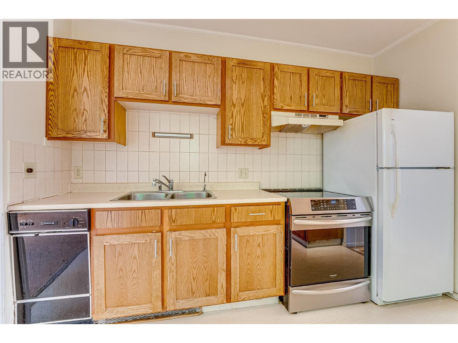 3400a 16 Avenue, Vernon, British Columbia  V1T 1A8 - Photo 12 - 10358853