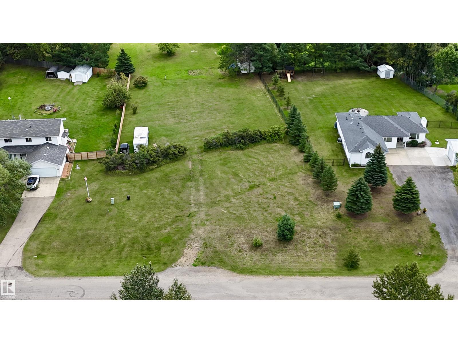 #50 26413 Twp Road 510, Rural Parkland County, Alberta  T7Y 1E2 - Photo 2 - E4453149