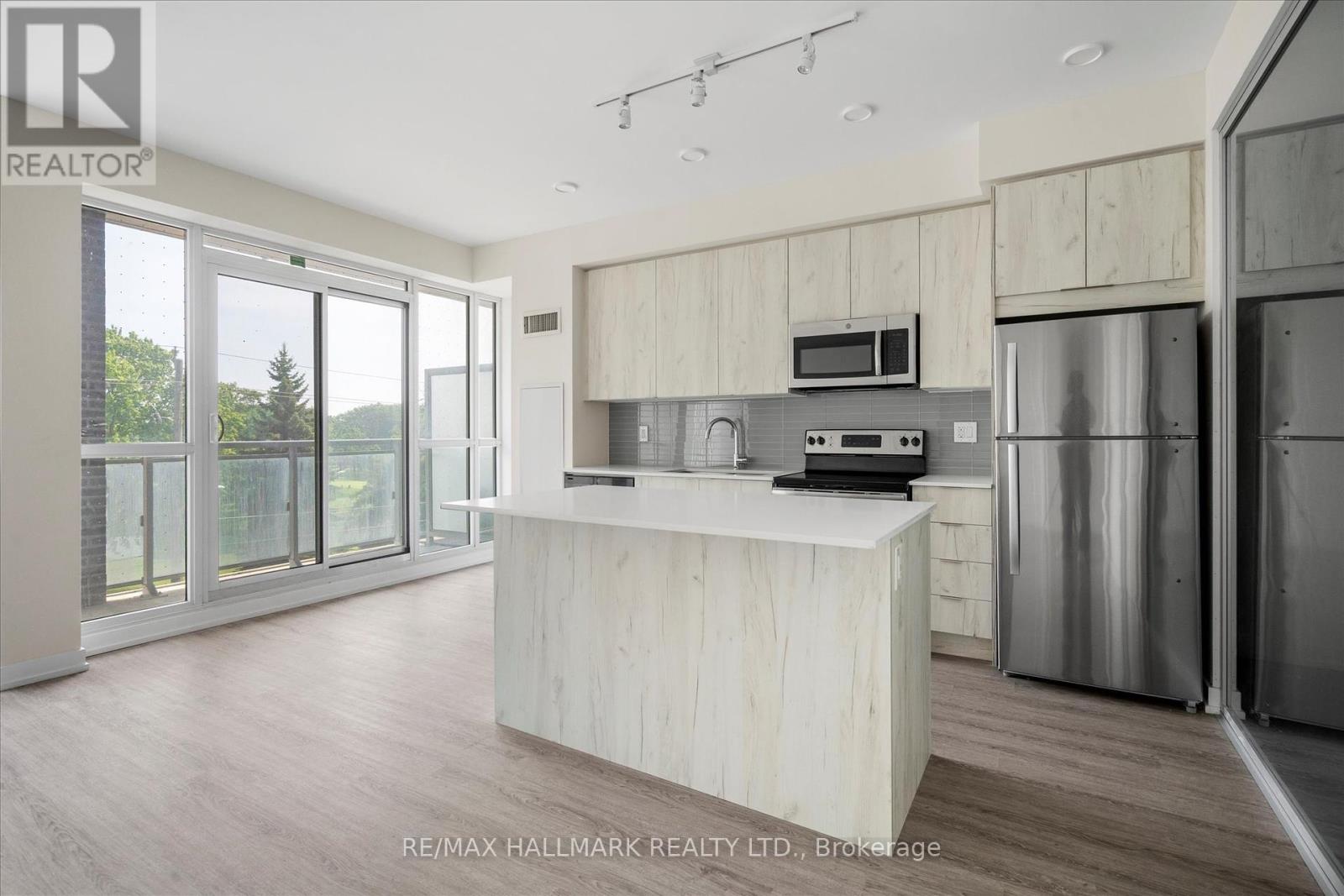 310 - 1350 Kingston Road, Toronto (Birchcliffe-Cliffside), Ontario  M1N 1C8 - Photo 11 - E12346693