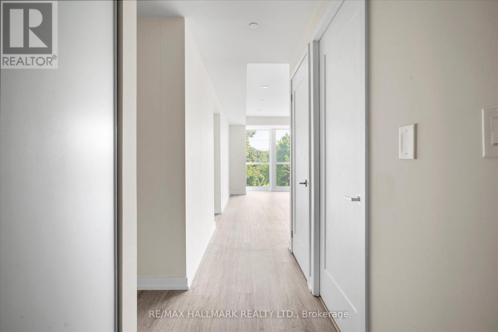 310 - 1350 Kingston Road, Toronto (Birchcliffe-Cliffside), Ontario  M1N 1C8 - Photo 7 - E12346693